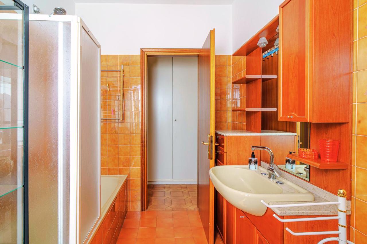 La Casa Nel Sole Apartment Grandate Exterior photo
